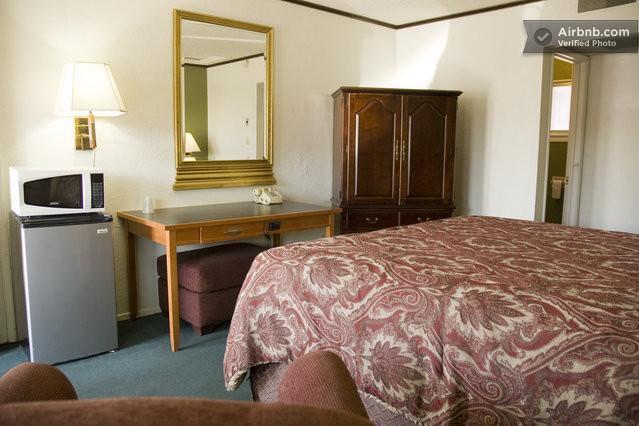 Holiday Motel - Fresno Extérieur photo