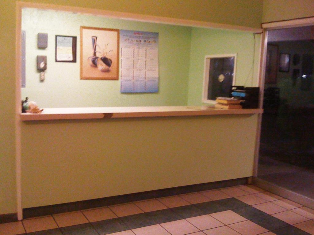 Holiday Motel - Fresno Intérieur photo